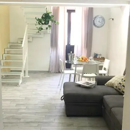 Apartment Via Scuto *
